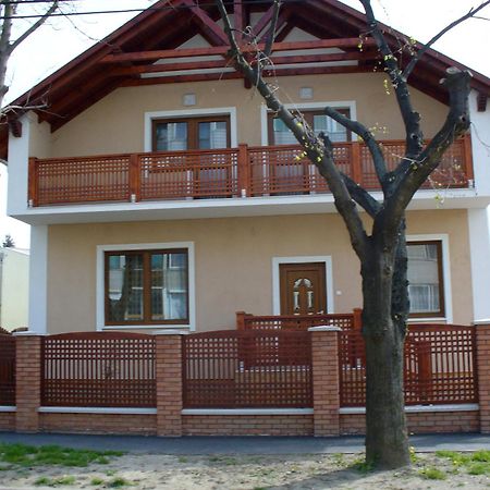 Rozsakert Apartmanhaz Hajdúszoboszló 외부 사진