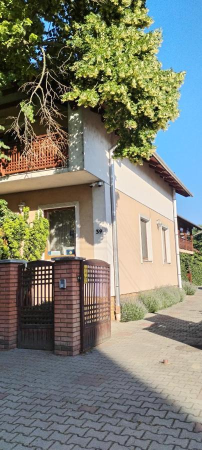 Rozsakert Apartmanhaz Hajdúszoboszló 외부 사진